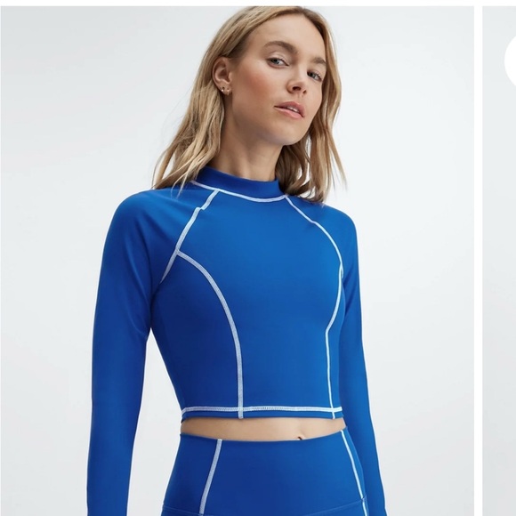 Fabletics blue long sleeve crop top NWOTS, sz Medium - Picture 2 of 4